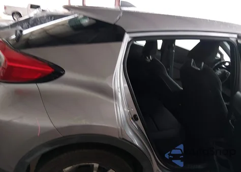 2018 Toyota C-Hr Xle Premium from USA, damaged, VIN NMTKHMBX7JR003493